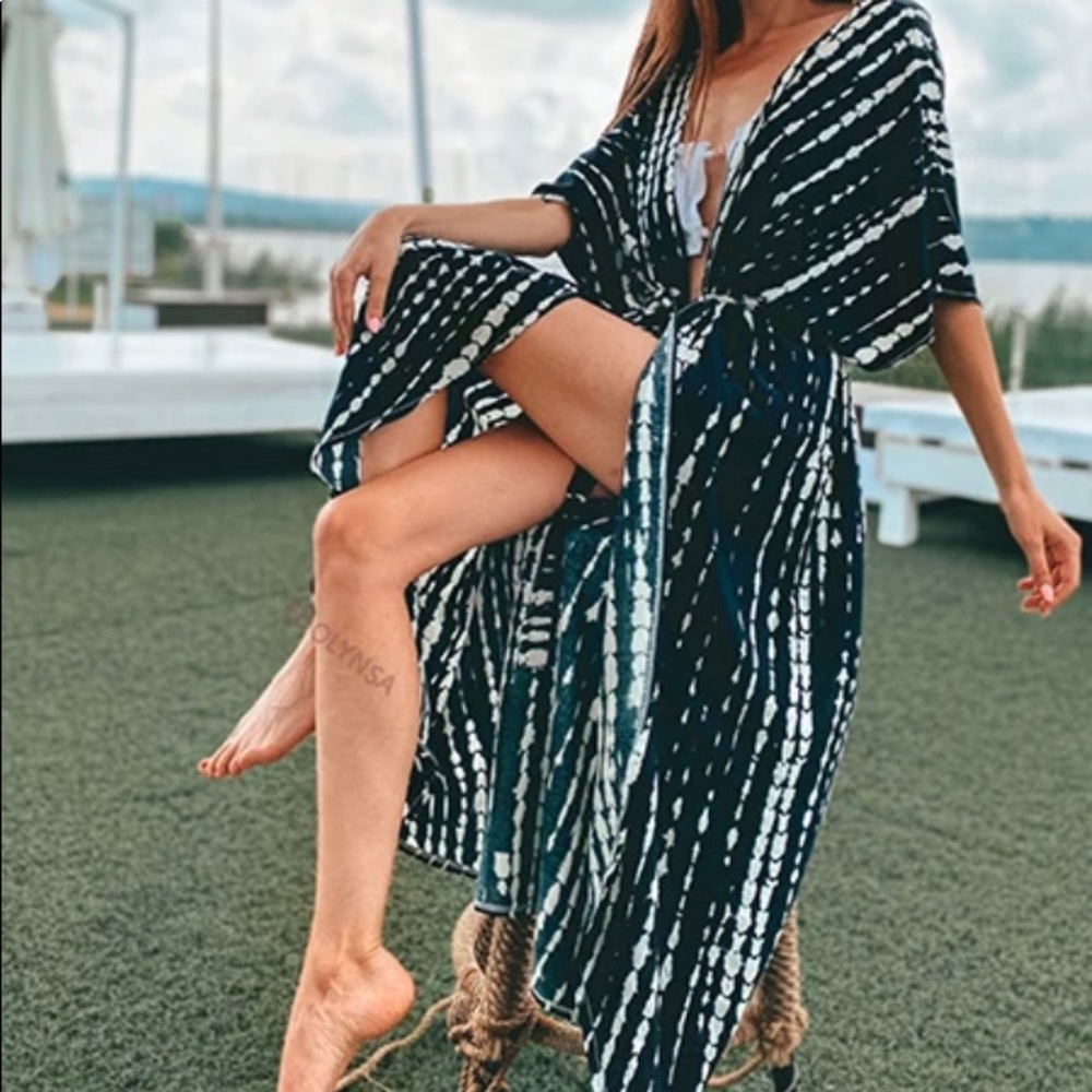 Boutique Tie Dye Beach Kimono Kaftan Cover up - Picture 3 of 5